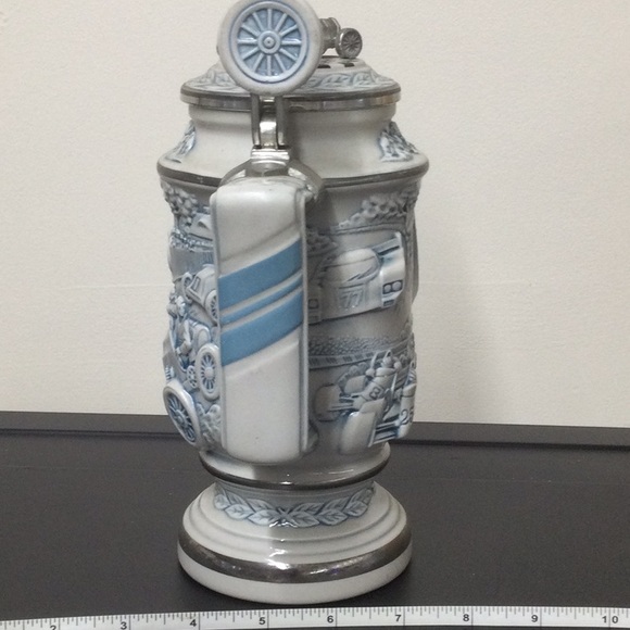 Racing Car Stein - Picture 4 of 13